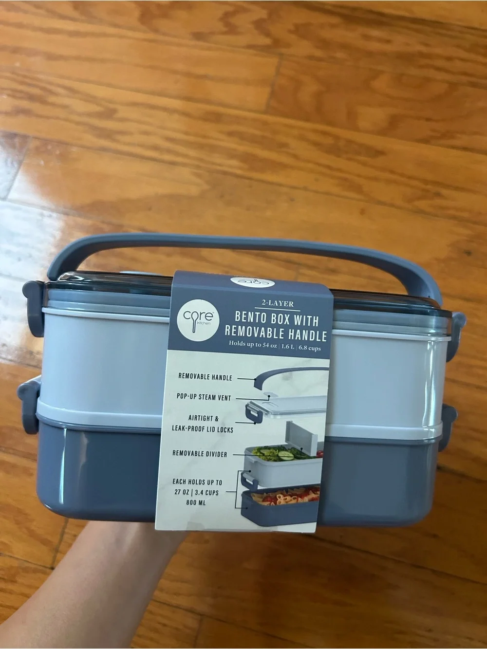 NWT 2-Layer Bento Box with Removable Handle